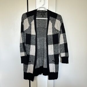 Lucky Brand Black and White Cardigan Sweater with Oversized Fit